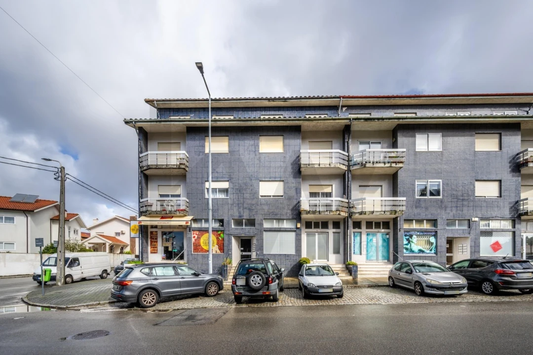 Apartamento T2 para Venda em Gulpilhares e Valadares Foto 1