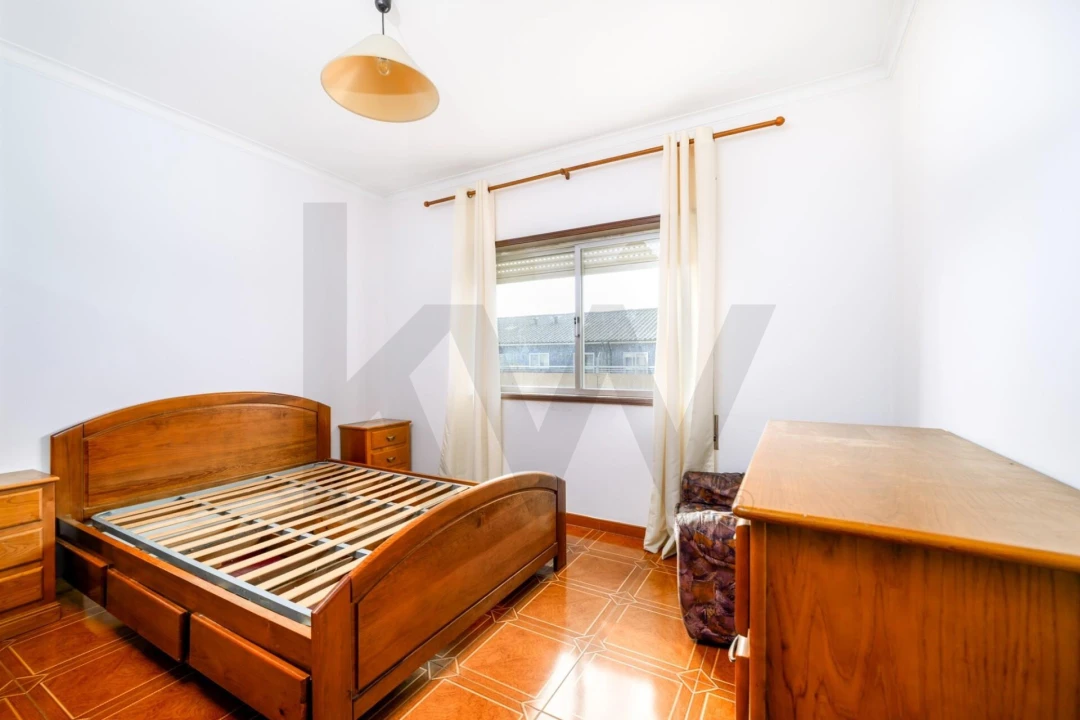 Apartamento T2 para Venda em Gulpilhares e Valadares Foto 4