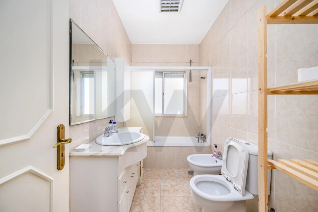 Apartamento T2 para Venda em Gulpilhares e Valadares Foto 8