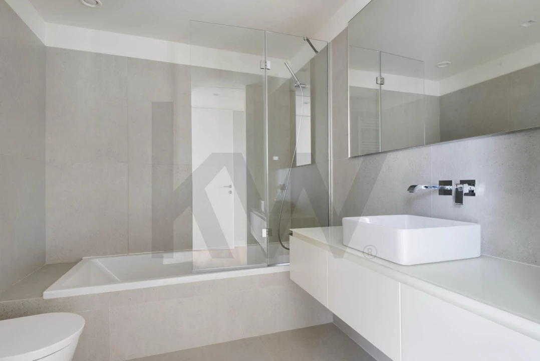 Apartamento T1 para Arrendamento em São Mamede de Infesta e Senhora da Hora Foto 11