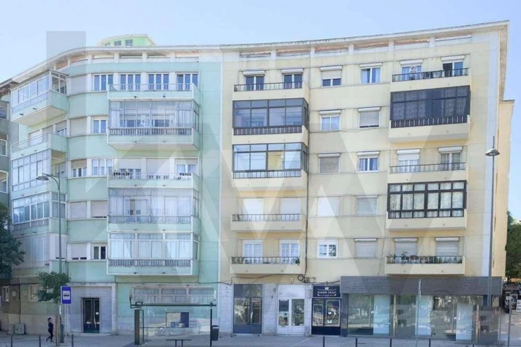 Loja para Arrendamento em Penha de França Foto 3