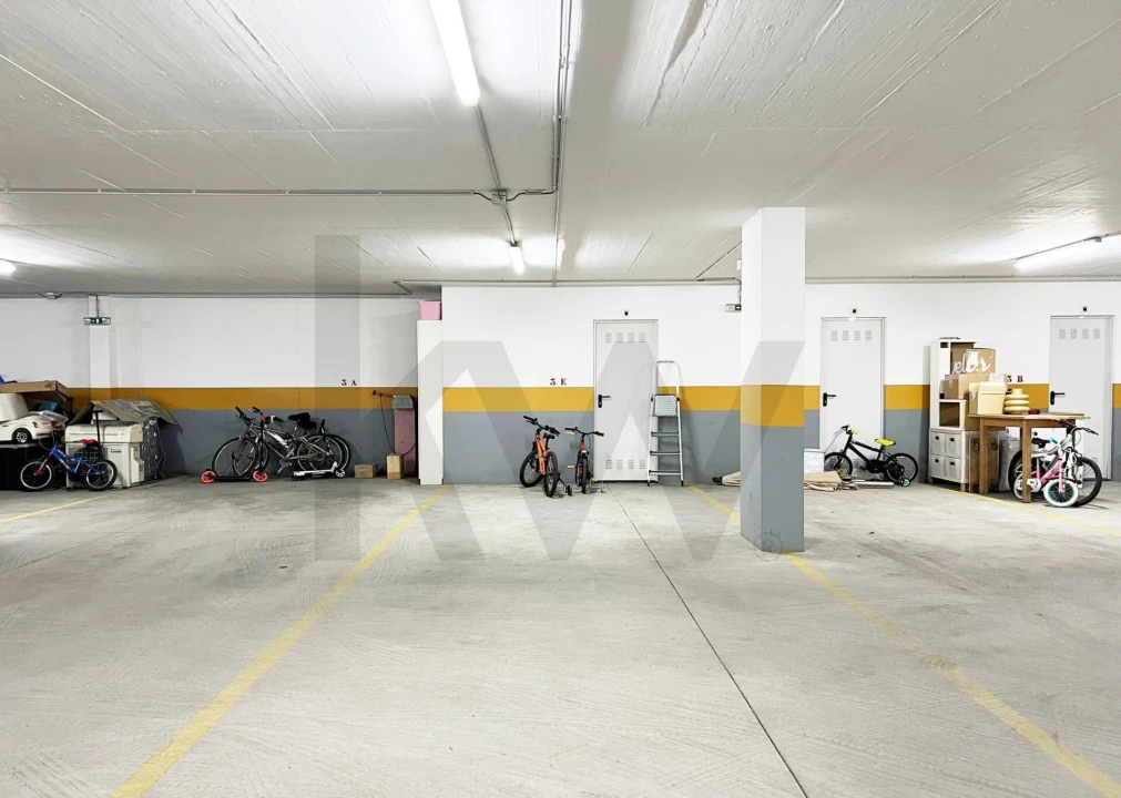 Apartamento T3 para Venda em Romeira e Várzea Foto 30