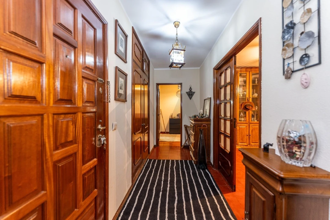 Apartamento T2 para Venda em Mafamude e Vilar do Paraíso Foto 8