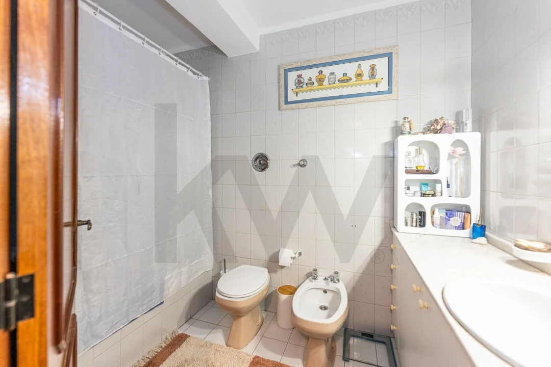 Apartamento T2 para Venda em Mafamude e Vilar do Paraíso Foto 19