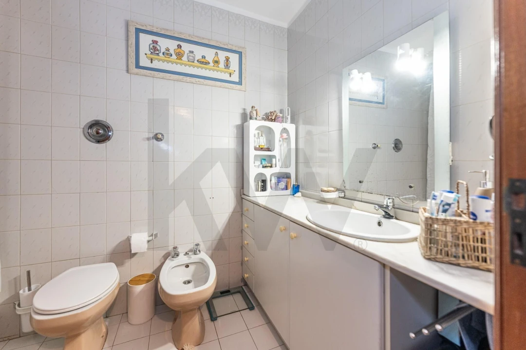 Apartamento T2 para Venda em Mafamude e Vilar do Paraíso Foto 20