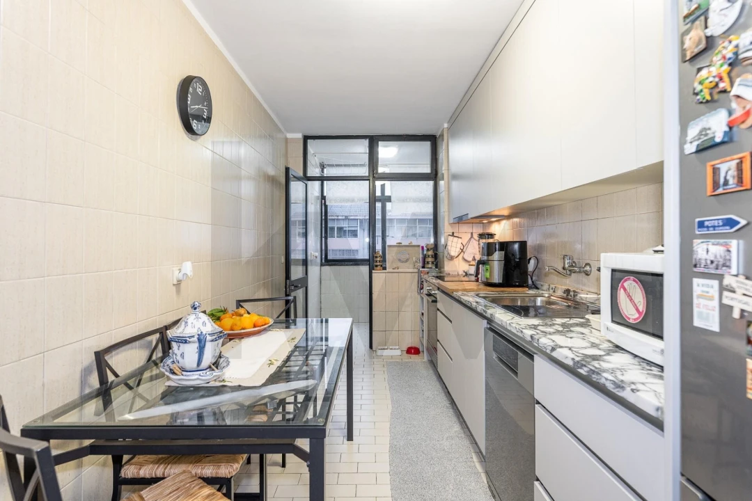 Apartamento T2 para Venda em Mafamude e Vilar do Paraíso Foto 1