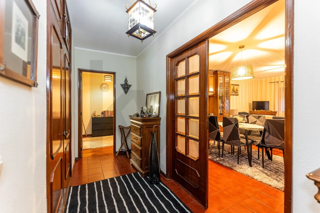 Apartamento T2 para Venda em Mafamude e Vilar do Paraíso Foto 9