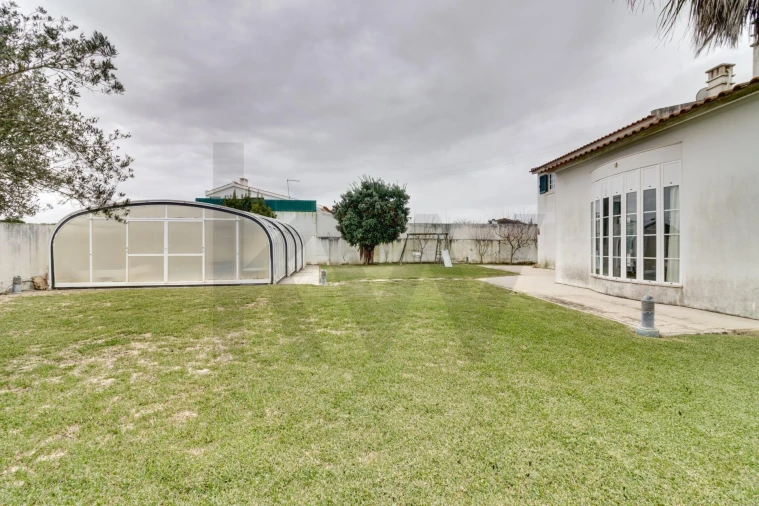 Moradia T6 para Venda em Santa Maria e São Miguel, São Martinho, São Pedro Penaferrim Foto 53