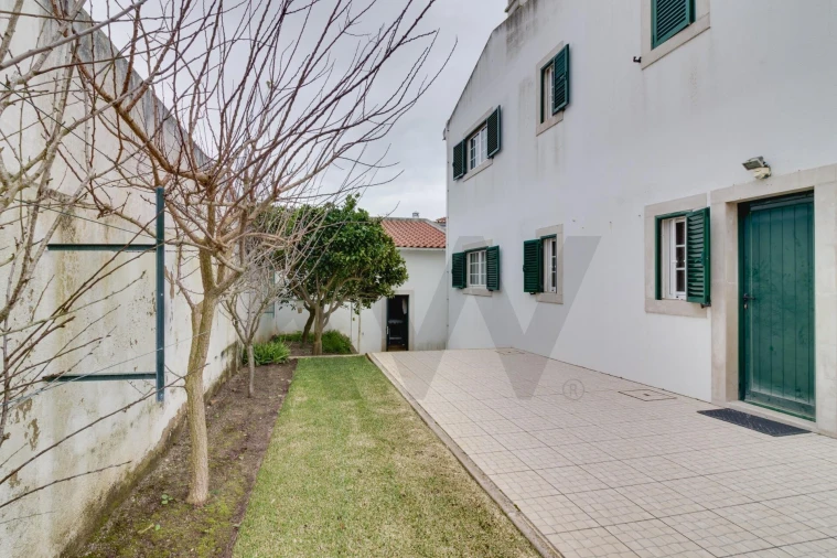 Moradia T6 para Venda em Santa Maria e São Miguel, São Martinho, São Pedro Penaferrim Foto 47