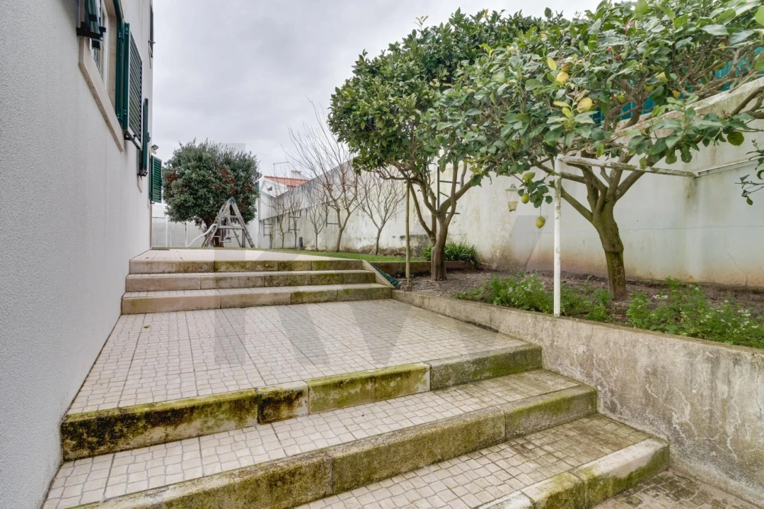 Moradia T6 para Venda em Santa Maria e São Miguel, São Martinho, São Pedro Penaferrim Foto 48