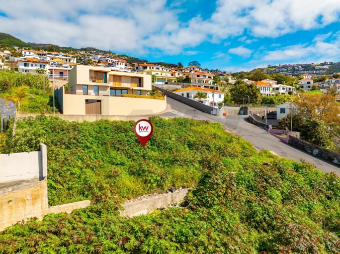 Terreno para Venda em Funchal (Santa Maria Maior) Foto 4
