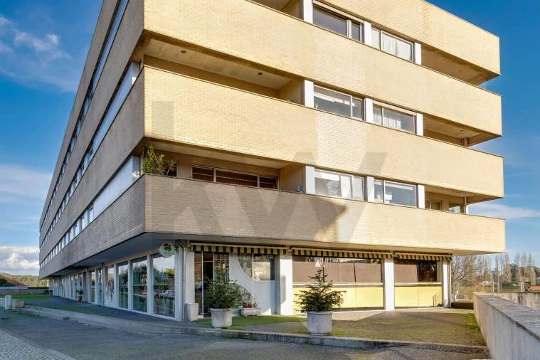 Negócio para Trespasse em Castêlo da Maia Foto 3