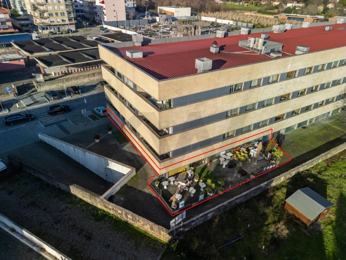 Negócio para Trespasse em Castêlo da Maia Foto 35