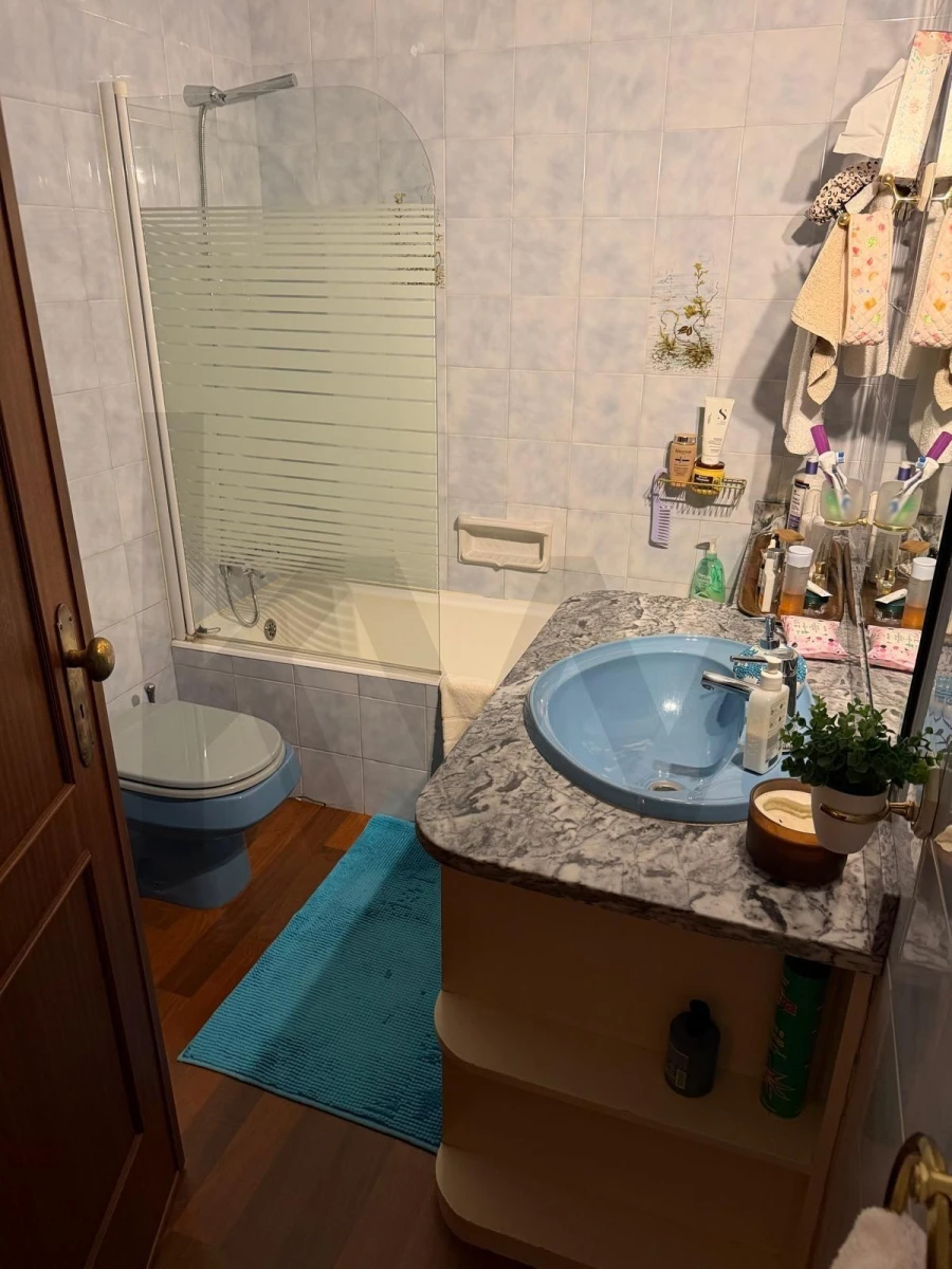 Apartamento T3 para Venda em Ramalde Foto 11