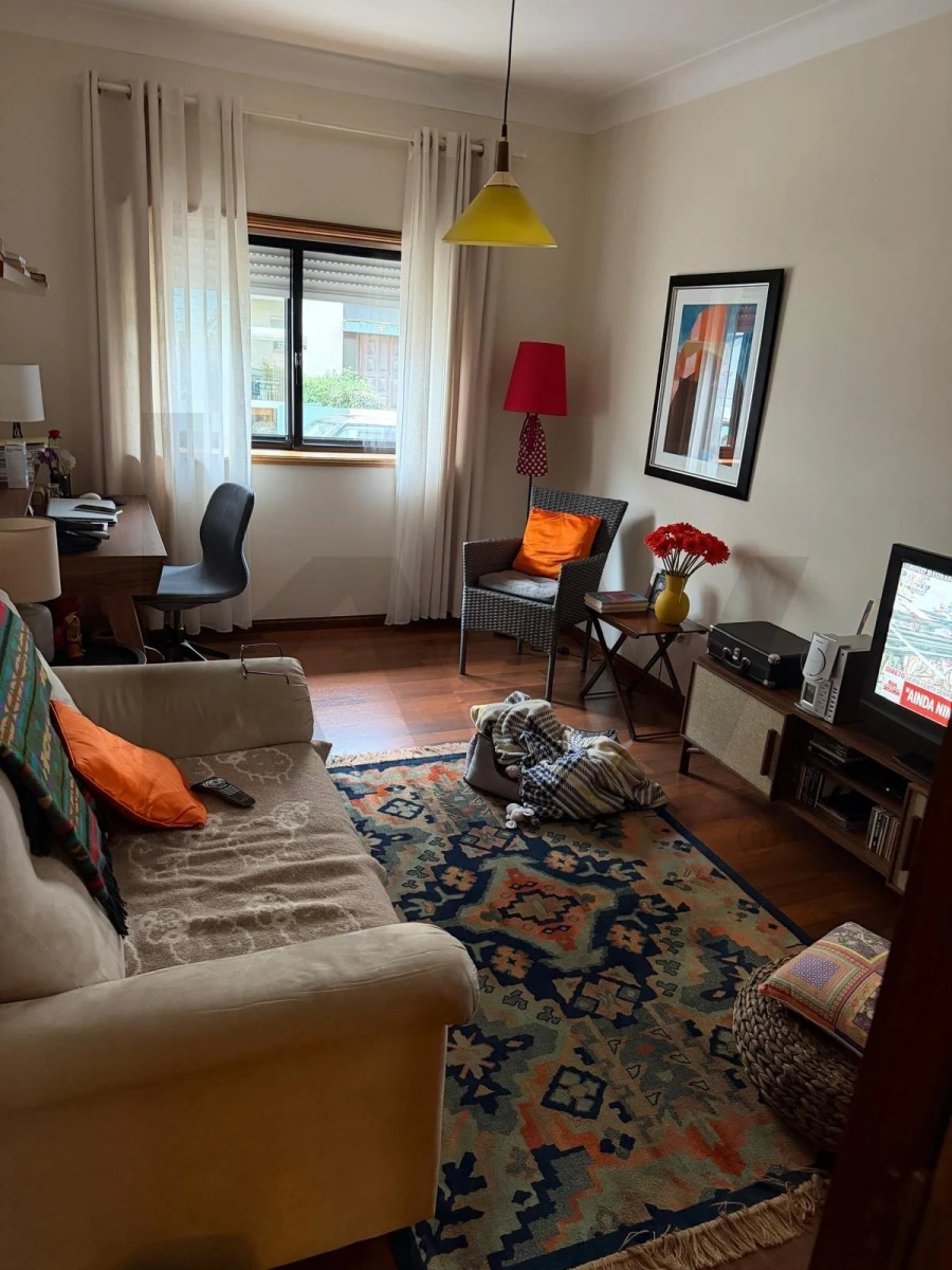 Apartamento T3 para Venda em Ramalde Foto 9