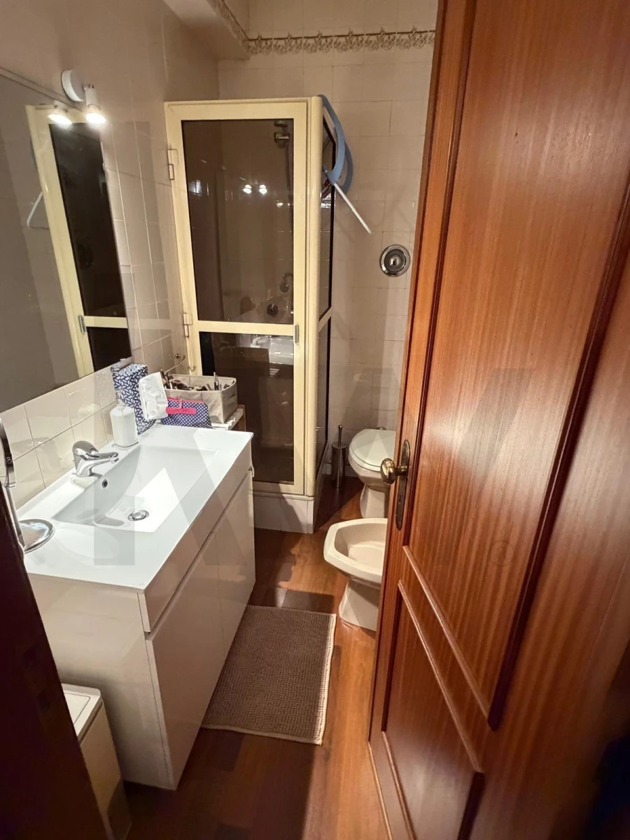 Apartamento T3 para Venda em Ramalde Foto 12