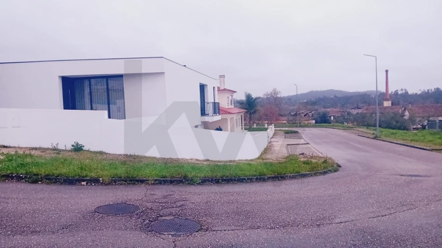 Terreno para Venda em Soure Foto 12