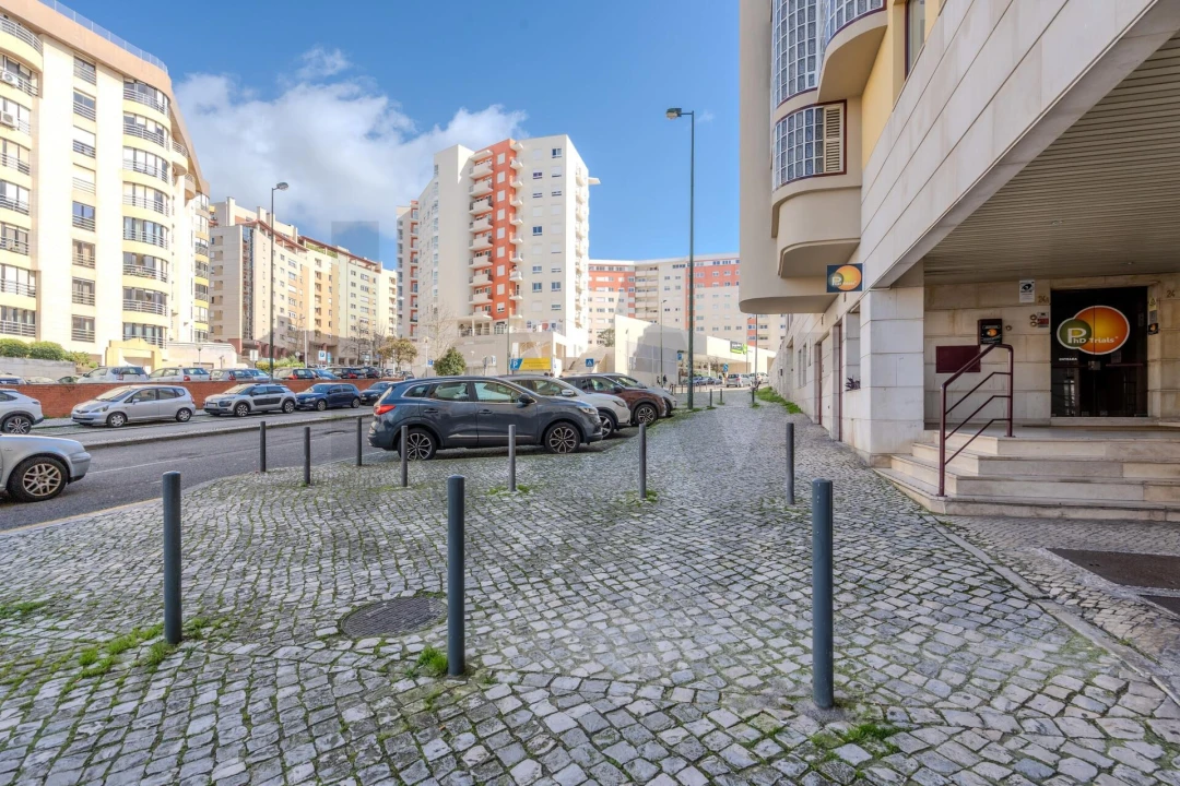 Apartamento T3 para Venda em Lumiar Foto 56