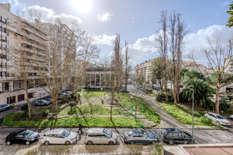 Apartamento T3 para Venda em Lumiar Foto 38