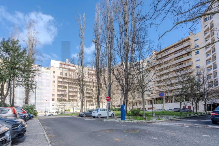 Apartamento T3 para Venda em Lumiar Foto 53