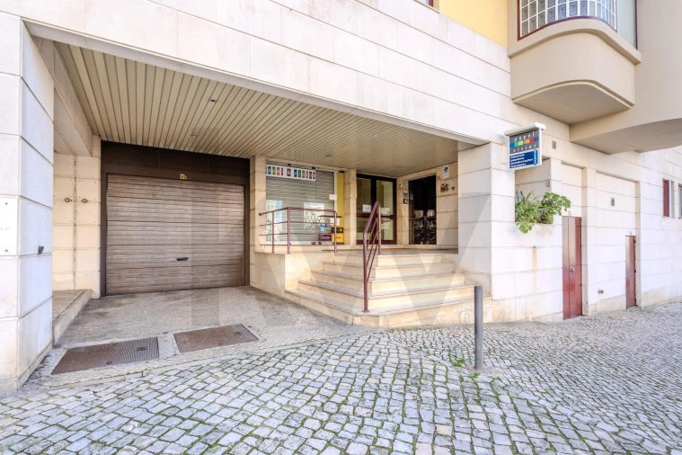 Apartamento T3 para Venda em Lumiar Foto 46