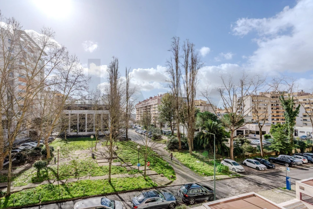 Apartamento T3 para Venda em Lumiar Foto 40