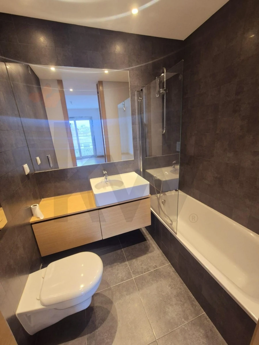 Apartamento T2 para Arrendamento em Sacavém e Prior Velho Foto 20