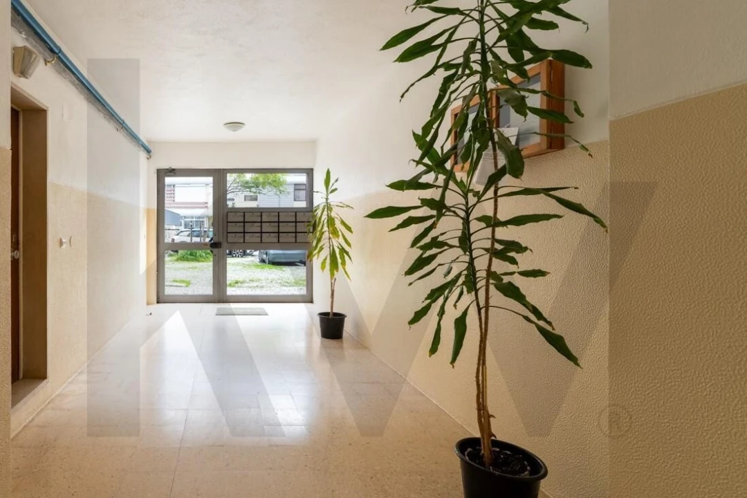 Apartamento T3 para Venda em Olivais Foto 2