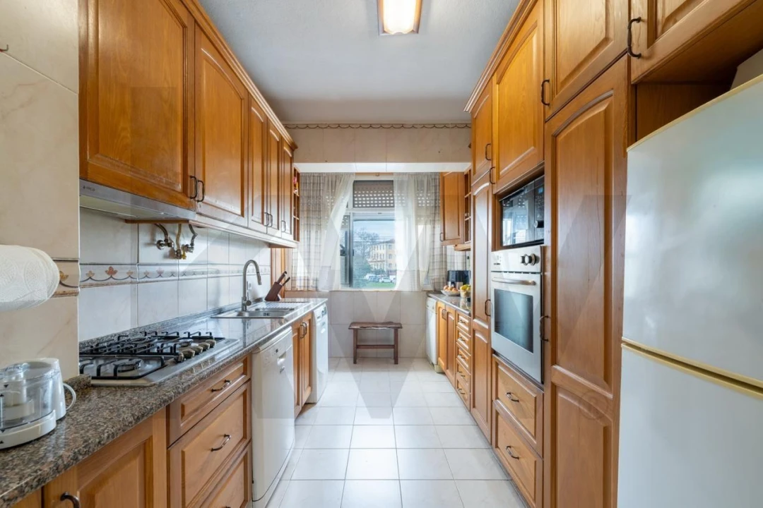 Apartamento T3 para Venda em Olivais Foto 5