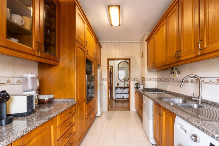 Apartamento T3 para Venda em Olivais Foto 6