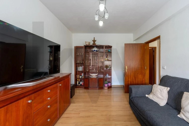 Apartamento T3 para Venda em Olivais Foto 8