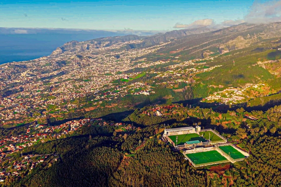 Terreno para Venda em Funchal (Santa Maria Maior) Foto 6