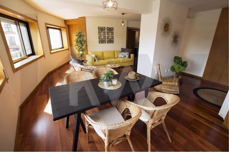 Apartamento T3 para Arrendamento em Requeixo, Nossa Senhora de Fátima e Nariz Foto 6