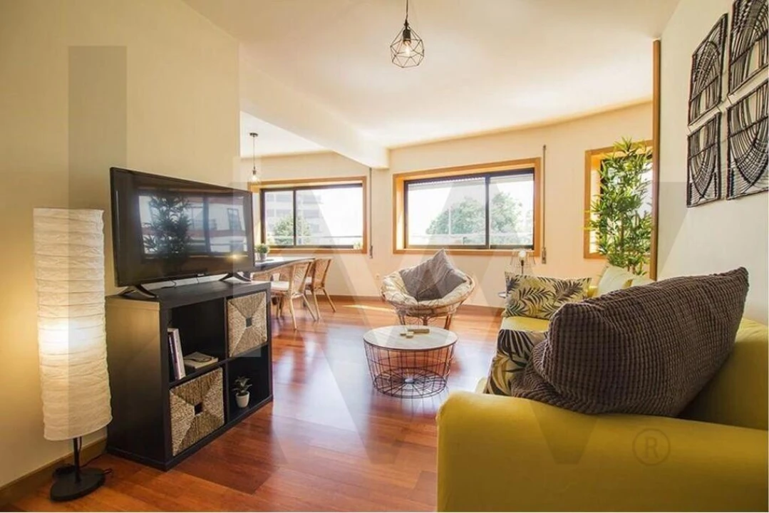 Apartamento T3 para Arrendamento em Requeixo, Nossa Senhora de Fátima e Nariz Foto 4