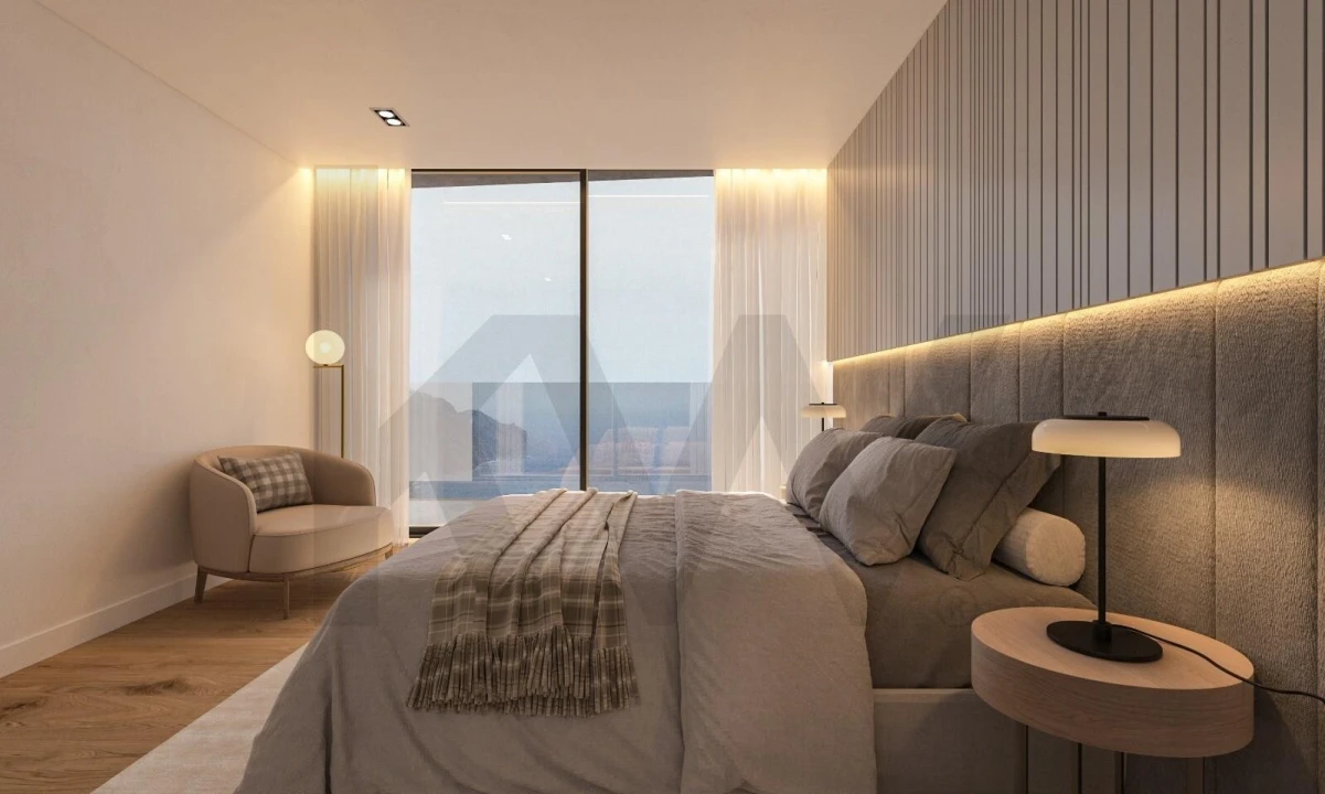 Moradia T3 para Venda em São Martinho Foto 8