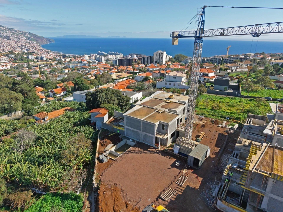 Moradia T3 para Venda em São Martinho Foto 26