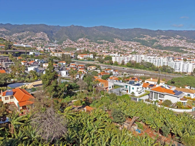 Moradia T3 para Venda em São Martinho Foto 34