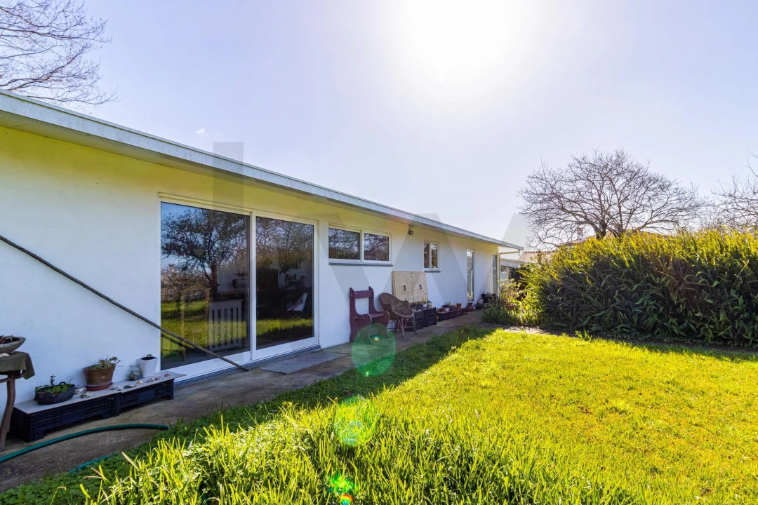 Moradia T7 para Venda em Cortegaça Foto 66