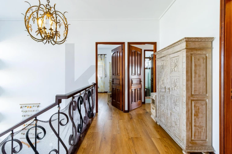 Moradia T7 para Venda em Cortegaça Foto 22