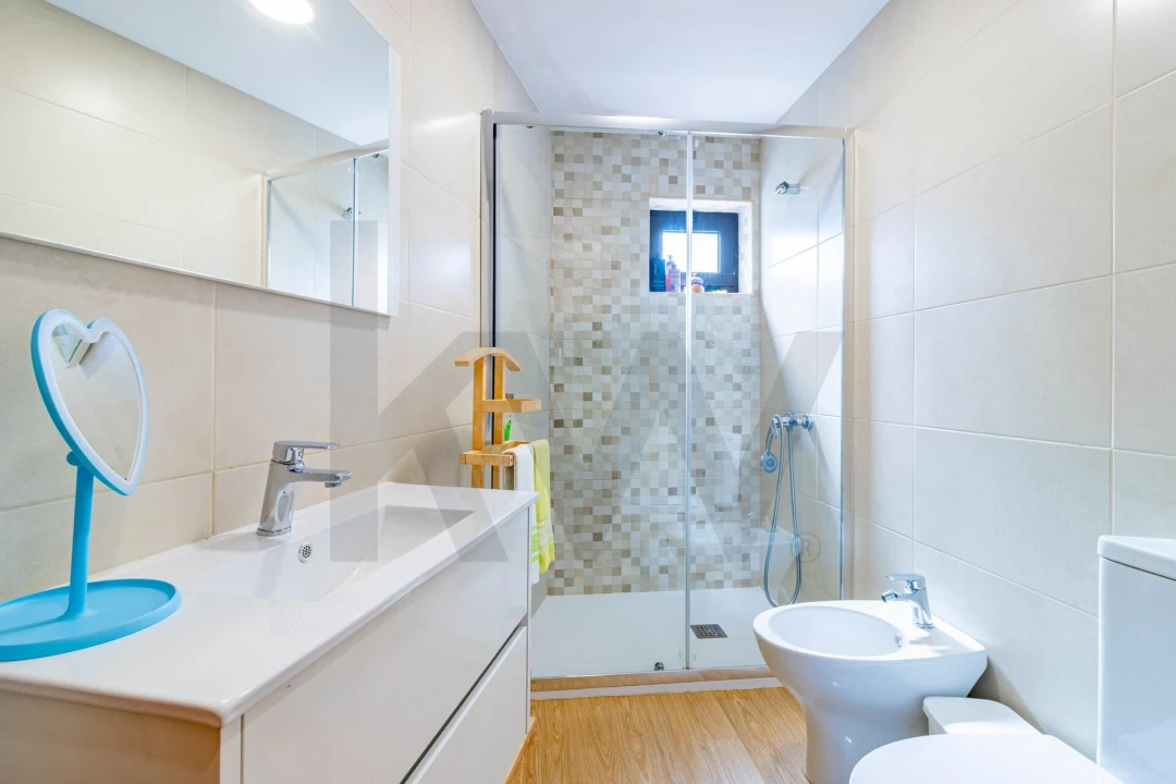 Moradia T7 para Venda em Cortegaça Foto 63