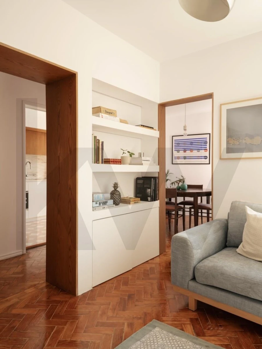 Apartamento T2 para Venda em Alvalade Foto 9