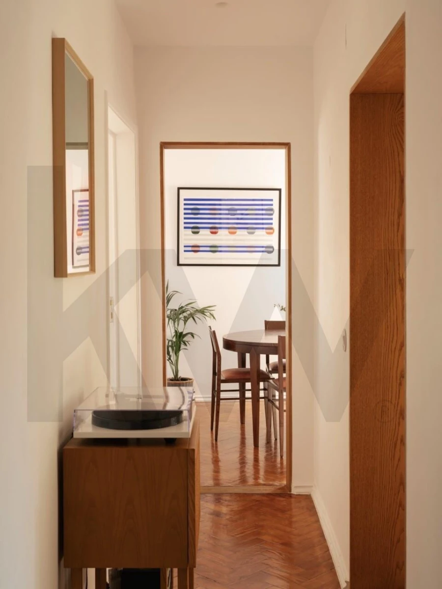 Apartamento T2 para Venda em Alvalade Foto 5