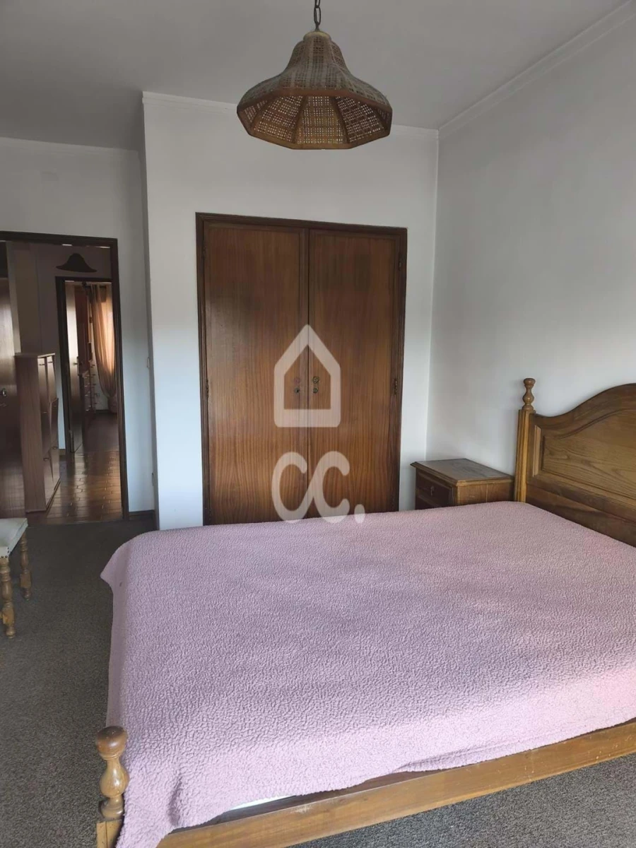 Apartamento T2 para Venda em Eiras e São Paulo de Frades Foto 8