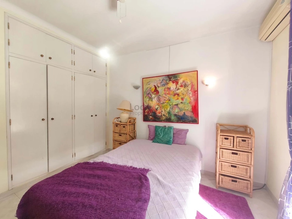 Moradia T5 para Venda em Lagos (São Sebastião e Santa Maria) Foto 9