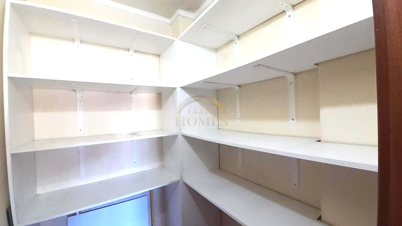 Apartamento T2 para Venda em Agualva e Mira-Sintra Foto 24