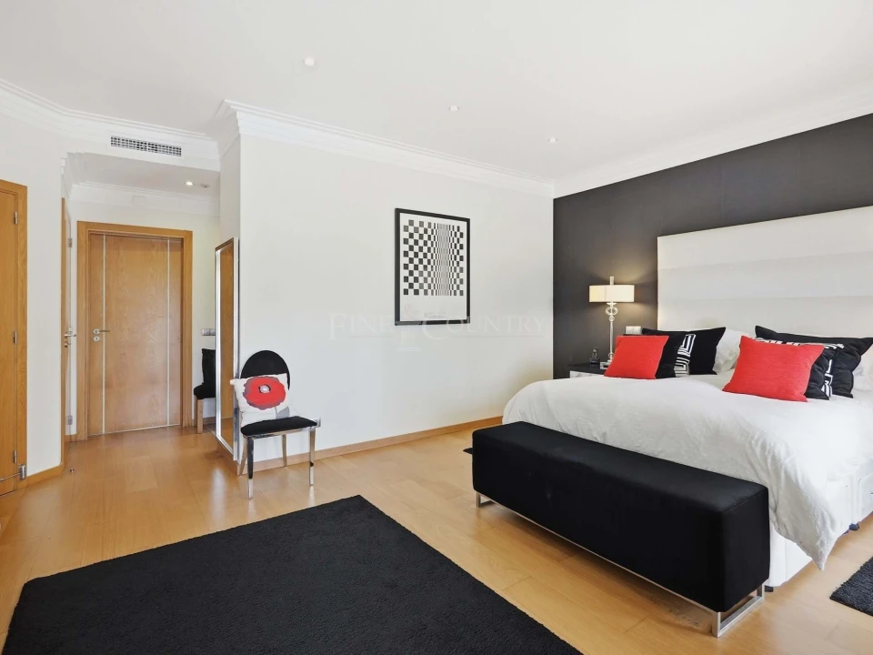 Moradia T4 para Venda em Lagoa e Carvoeiro Foto 29