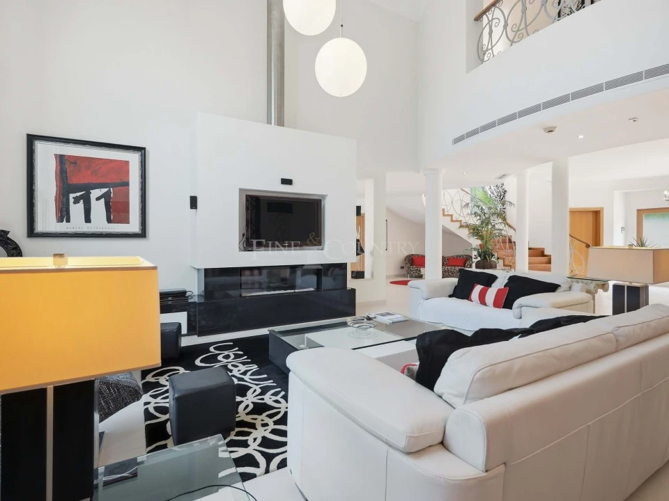 Moradia T4 para Venda em Lagoa e Carvoeiro Foto 9