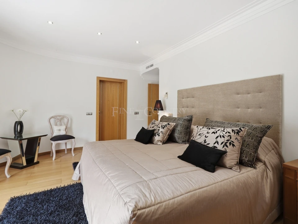 Moradia T4 para Venda em Lagoa e Carvoeiro Foto 49