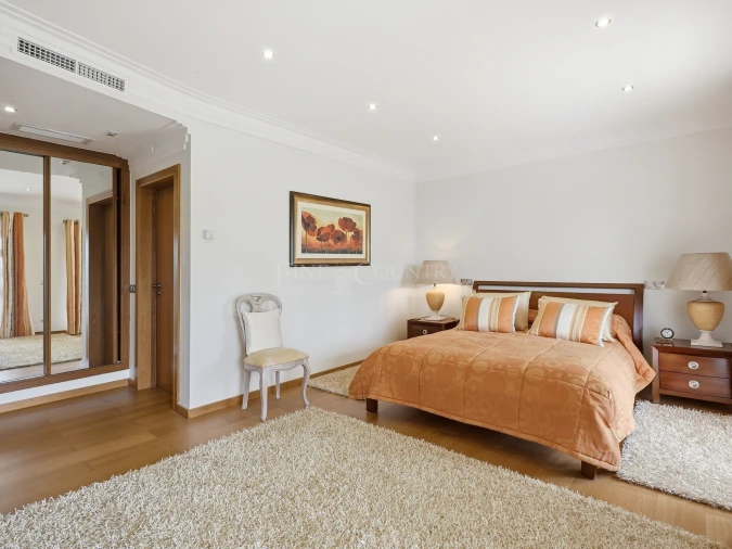 Moradia T4 para Venda em Lagoa e Carvoeiro Foto 55