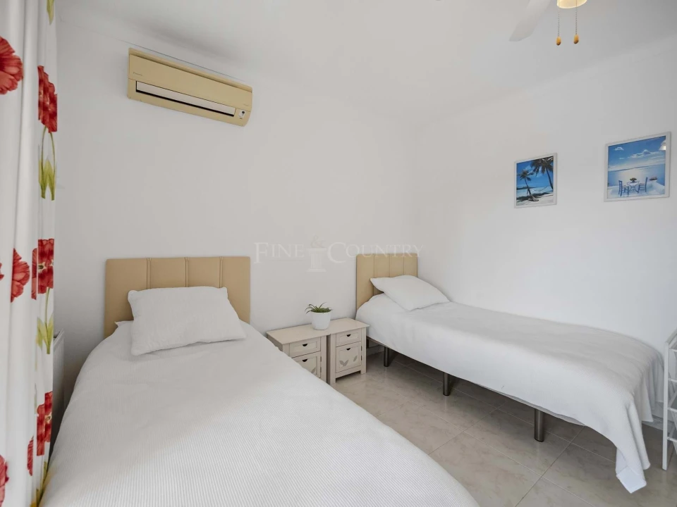 Moradia T4 para Venda em Lagoa e Carvoeiro Foto 20